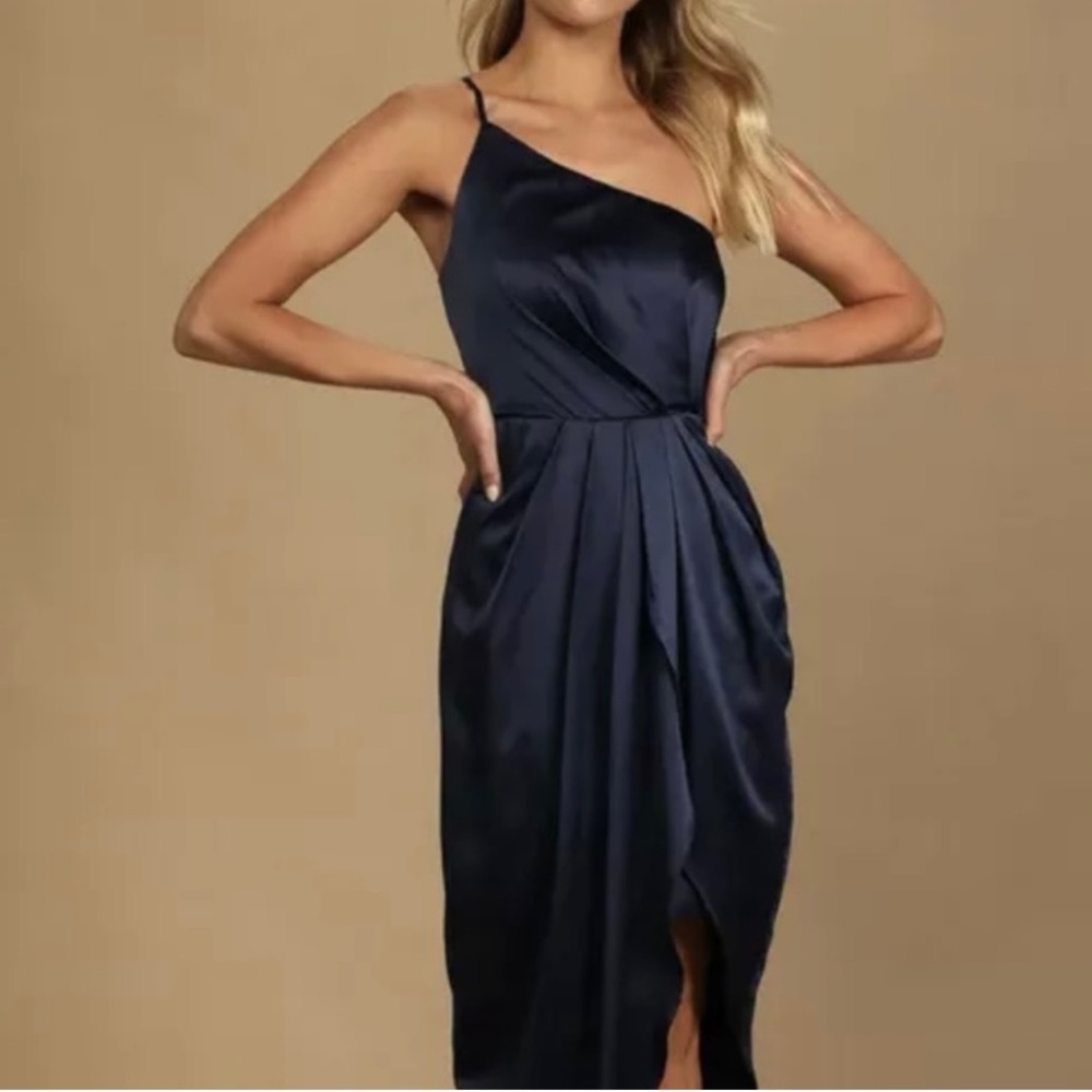 Lulus Law of Attraction One Shoulder Satin Dress Navy Blue Size Small NWT - Picture 4 of 6